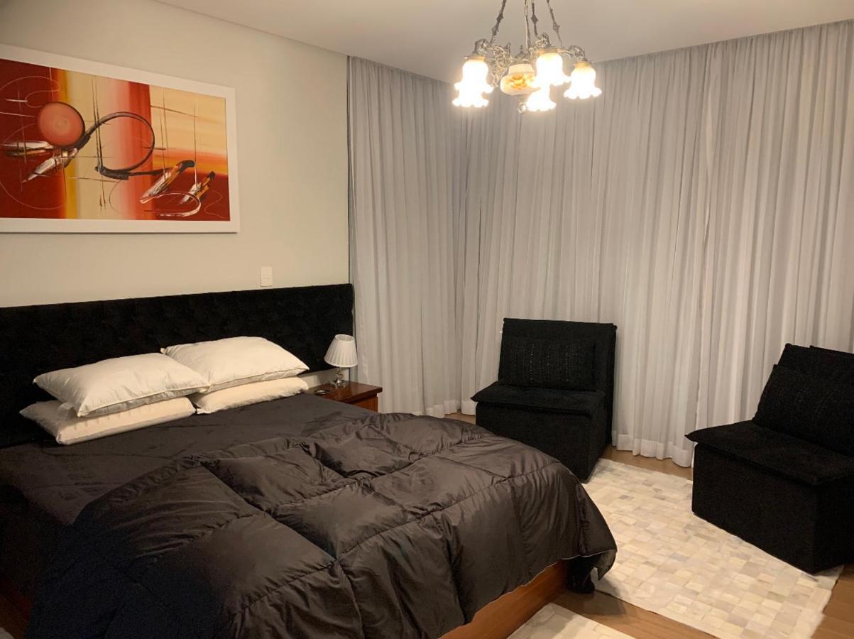 Apto Lindo E Novo No Centro Gramado Ngoại thất bức ảnh